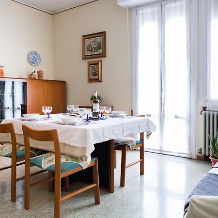 Appartement A Pochi Passi Dal Centro E Dall'Ospedale Di Parme Extérieur photo