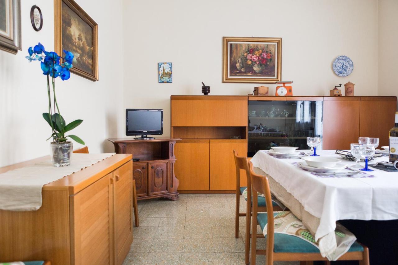 Appartement A Pochi Passi Dal Centro E Dall'Ospedale Di Parme Extérieur photo