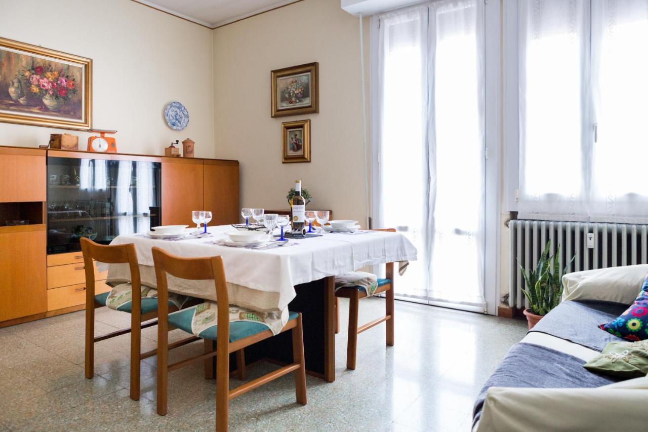 Appartement A Pochi Passi Dal Centro E Dall'Ospedale Di Parme Extérieur photo